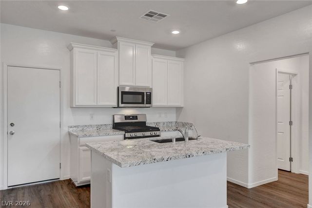 6275 Haiku Stairs Street, Las Vegas, NV 89148