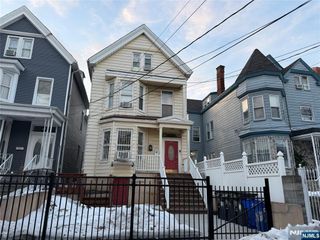 320 Summer Avenue, Newark, NJ 07104