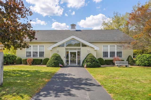 3 Knollwood, Bridgewater, MA 02324