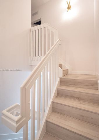 8760 NW 97th Ave 203, Doral, FL 33178