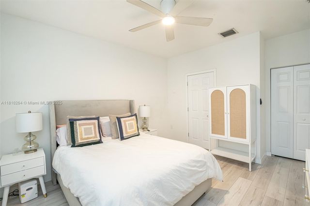 8760 NW 97th Ave 203, Doral, FL 33178