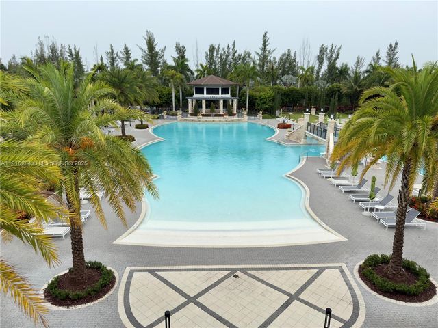 8760 NW 97th Ave 203, Doral, FL 33178