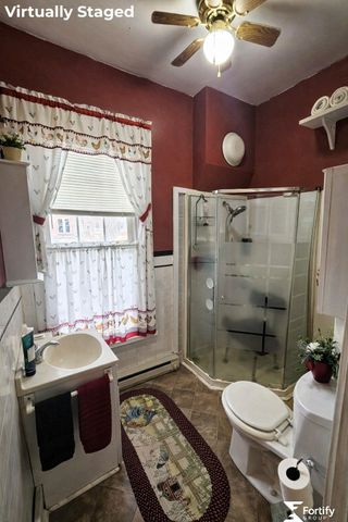 315 N 11Th Street, Geneva, NE 68361