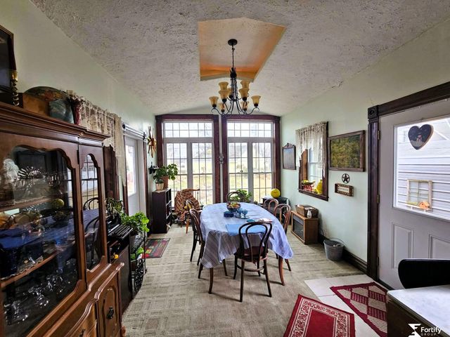 315 N 11Th Street, Geneva, NE 68361