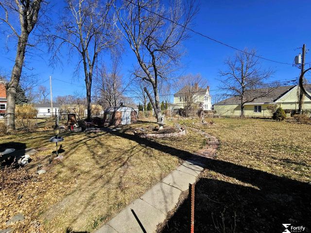 315 N 11Th Street, Geneva, NE 68361