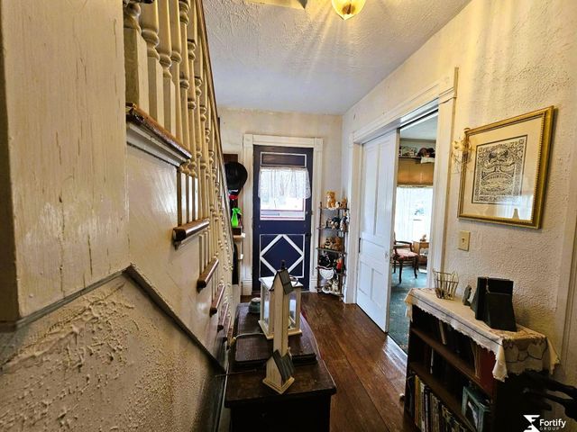 315 N 11Th Street, Geneva, NE 68361