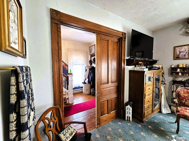 315 N 11Th Street, Geneva, NE 68361