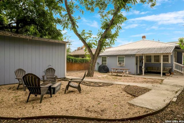 1828 hackberry, San Antonio, TX 78208