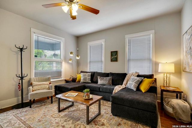 1828 hackberry, San Antonio, TX 78208