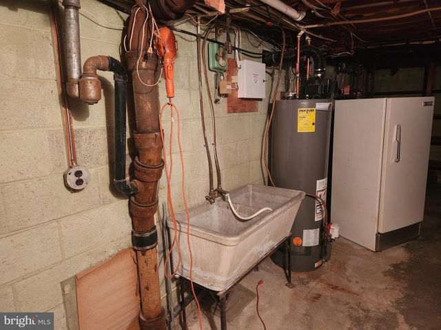 320 CRESTLINE DR, Willow Street, PA 17584