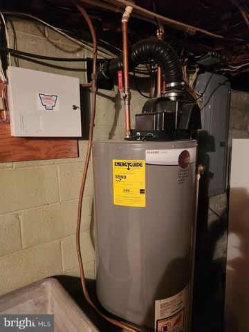 320 CRESTLINE DR, Willow Street, PA 17584