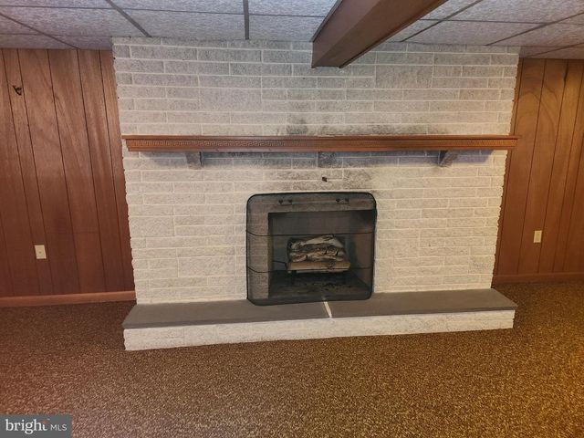 320 CRESTLINE DR, Willow Street, PA 17584