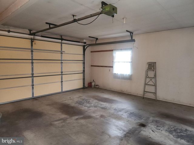 320 CRESTLINE DR, Willow Street, PA 17584