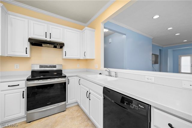 9483 Redington Drive, North Ridgeville, OH 44039