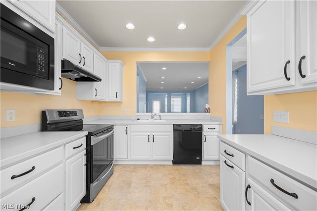 9483 Redington Drive, North Ridgeville, OH 44039