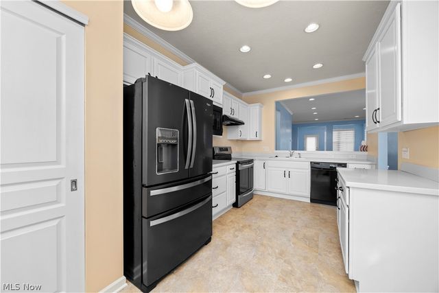 9483 Redington Drive, North Ridgeville, OH 44039