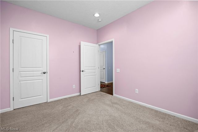 9483 Redington Drive, North Ridgeville, OH 44039