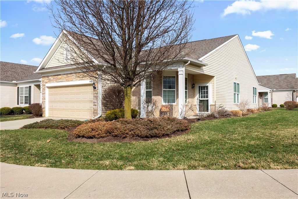 9483 Redington Drive, North Ridgeville, OH 44039