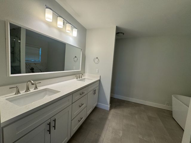 563 Lakeside Drive, Rockwall, TX 75032