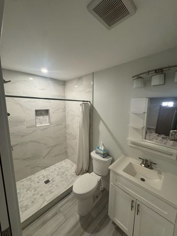 563 Lakeside Drive, Rockwall, TX 75032