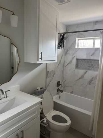 563 Lakeside Drive, Rockwall, TX 75032