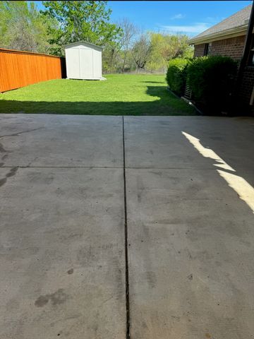 563 Lakeside Drive, Rockwall, TX 75032