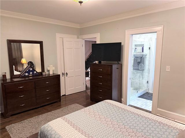 906 N Main Street NW, Conyers, GA 30012