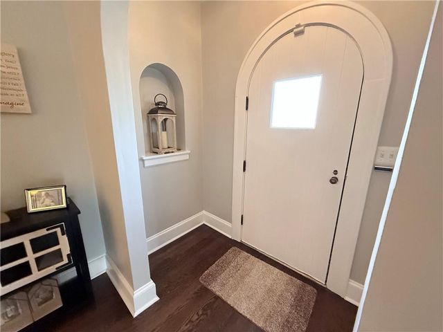 906 N Main Street NW, Conyers, GA 30012