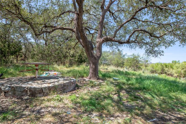 104 Voca, Brady, TX 76825