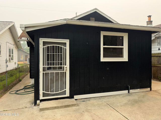 156 Spencer Street, Toledo, OH 43609