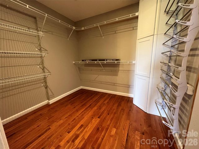 93 Laycock Road, Hendersonville, NC 28792