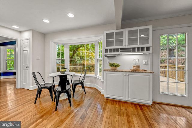 1623 LINWAY PARK DR, Mclean, VA 22101
