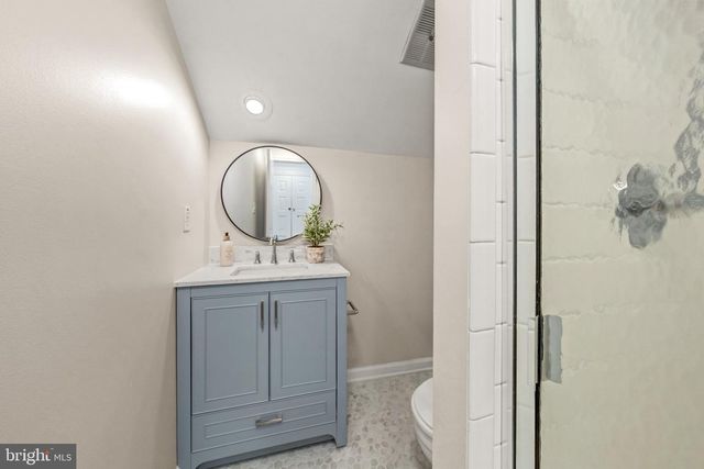 1623 LINWAY PARK DR, Mclean, VA 22101
