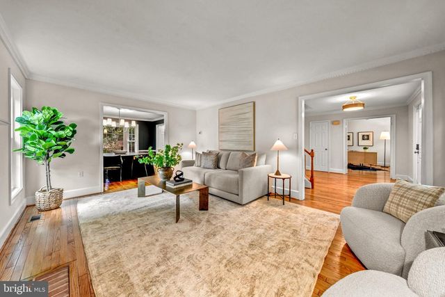 1623 LINWAY PARK DR, Mclean, VA 22101