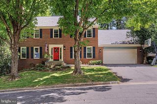 1623 LINWAY PARK DR, Mclean, VA 22101
