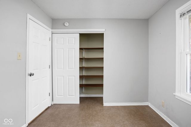 609 Roberta Court, Brownsburg, IN 46112