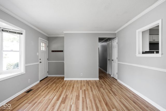 609 Roberta Court, Brownsburg, IN 46112