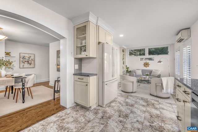 201 PALATINE AVE, Charlottesville, VA 22902