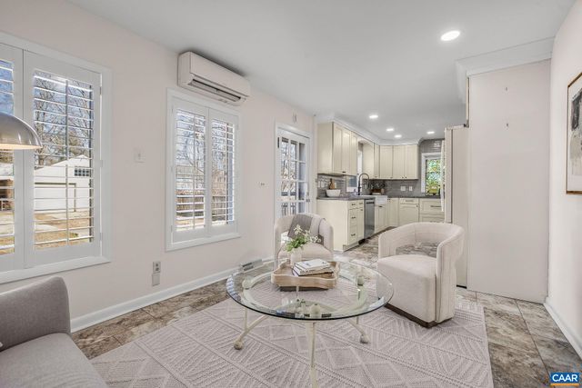 201 PALATINE AVE, Charlottesville, VA 22902