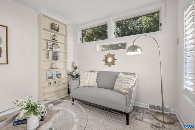 201 PALATINE AVE, Charlottesville, VA 22902