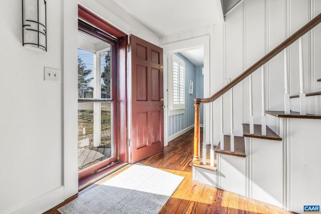 201 PALATINE AVE, Charlottesville, VA 22902