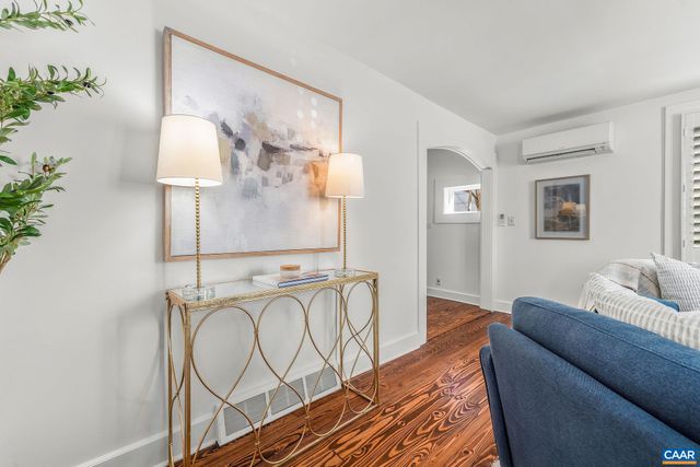 201 PALATINE AVE, Charlottesville, VA 22902