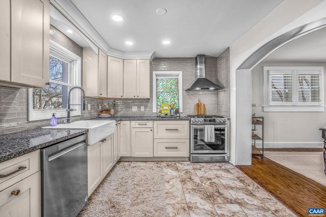 201 PALATINE AVE, Charlottesville, VA 22902