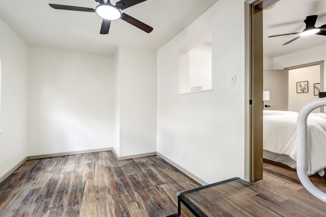 816 PALOMAS Drive SE, Albuquerque, NM 87108