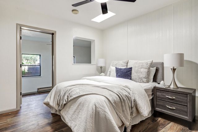 816 PALOMAS Drive SE, Albuquerque, NM 87108