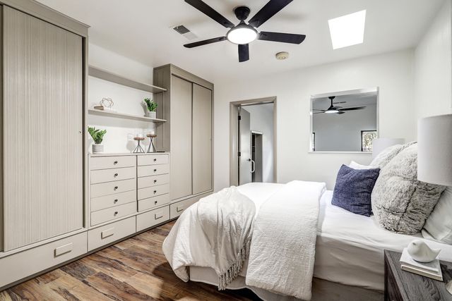 816 PALOMAS Drive SE, Albuquerque, NM 87108