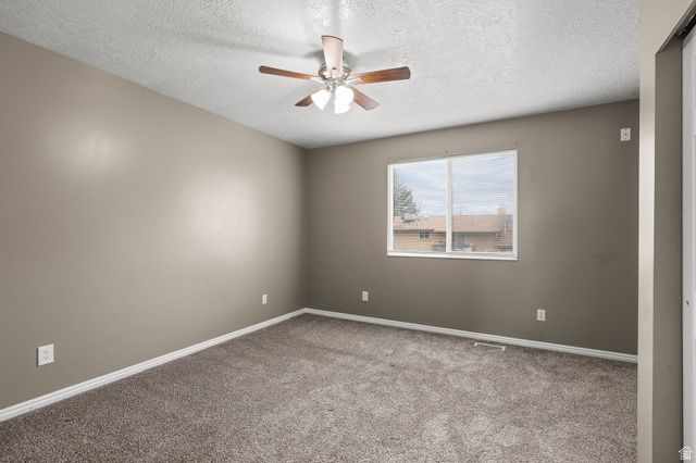 2493 W 1850 N, Clinton, UT 84015