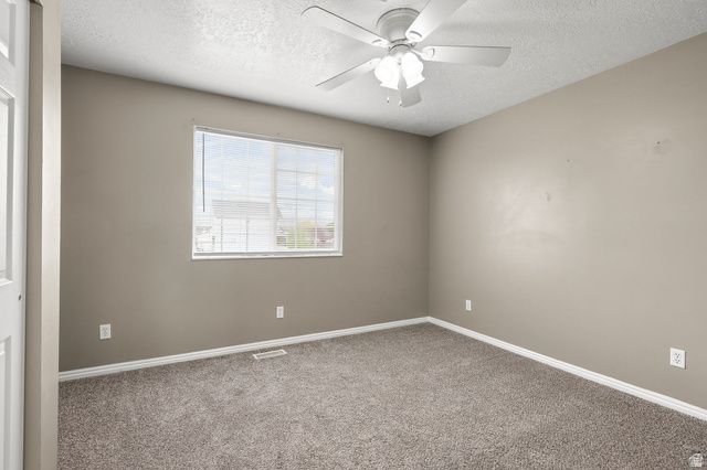 2493 W 1850 N, Clinton, UT 84015