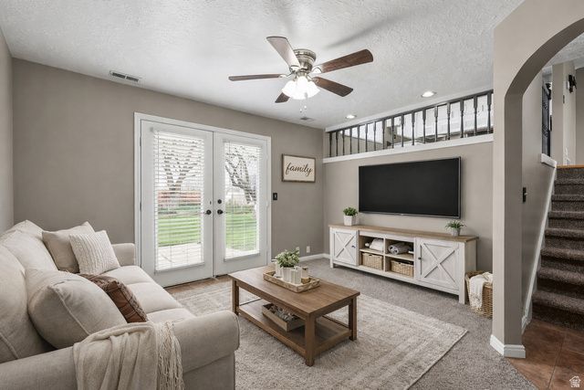 2493 W 1850 N, Clinton, UT 84015