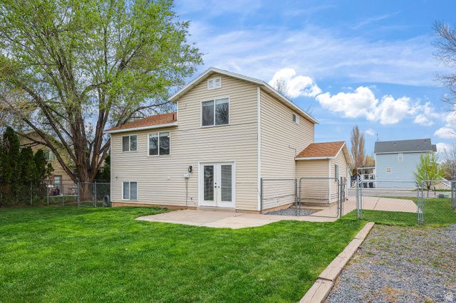 2493 W 1850 N, Clinton, UT 84015